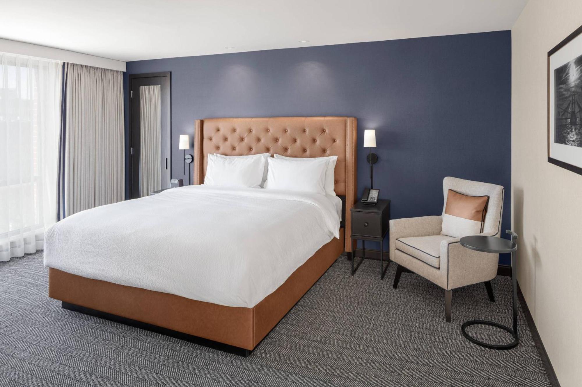 Courtyard By Marriott Portland Downtown/Waterfront Hotel Eksteriør billede